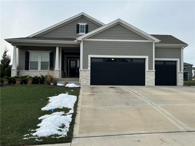 Homes for Sale in Kearney, MO 64060 | 11410  Bluestem Drive