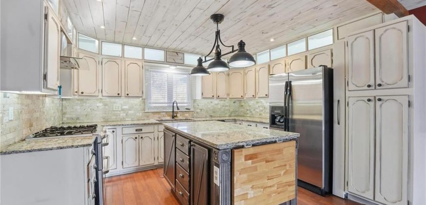 Homes for Sale in Kansas City, MO 64152 | 7507 NW 75th Street