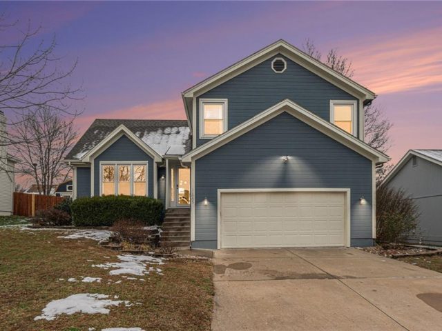 Homes for Sale in Kansas City, MO 64155 | 11005 N Wyandotte Street