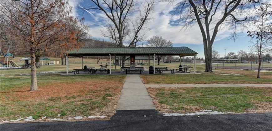 Homes for Sale in North Kansas City, MO 64116 | 3002  Howell Street