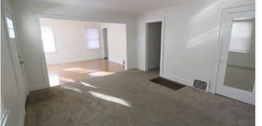 Homes for Sale in Excelsior Springs, MO 64024 | 712  St Louis Avenue