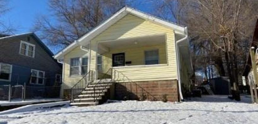 Homes for Sale in Excelsior Springs, MO 64024 | 712  St Louis Avenue