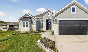 Homes for Sale in Kansas City, MO 64151 | 7014 N Anita Avenue