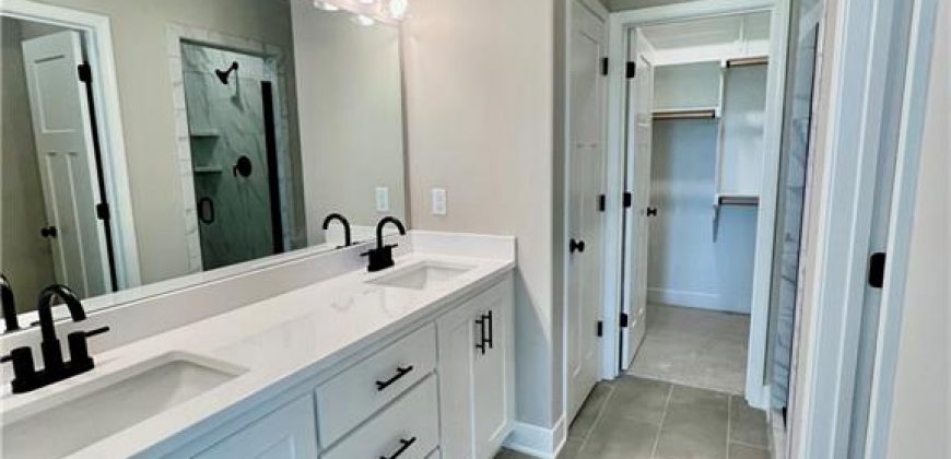 Homes for Sale in Liberty, MO 64068 | 1980  Longview Drive