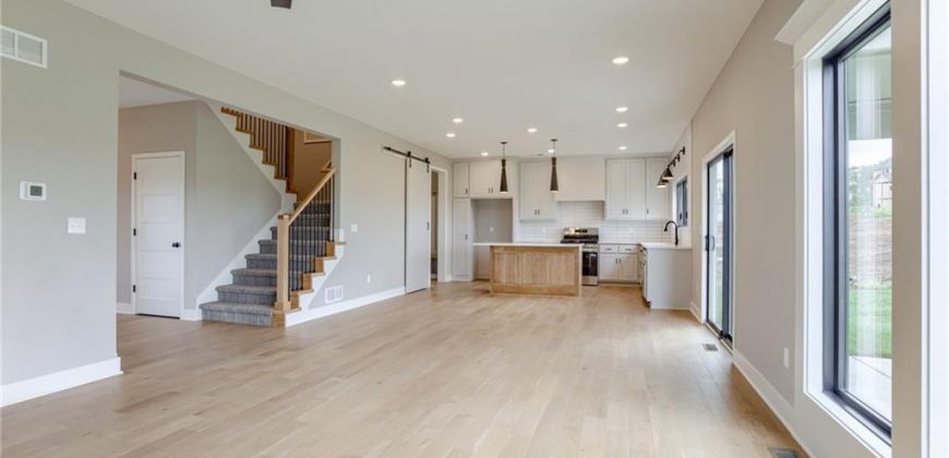 Homes for Sale in Liberty, MO 64068 | 1912  Longview Drive