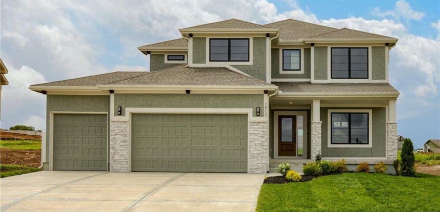 Homes for Sale in Liberty, MO 64068 | 1912  Longview Drive