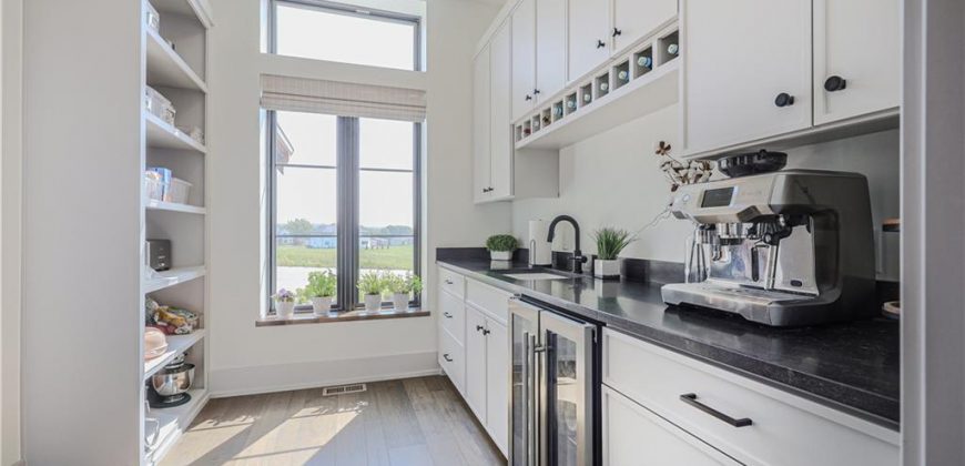 Homes for Sale in Kansas City, MO 64157 | 8512 N Booth Avenue