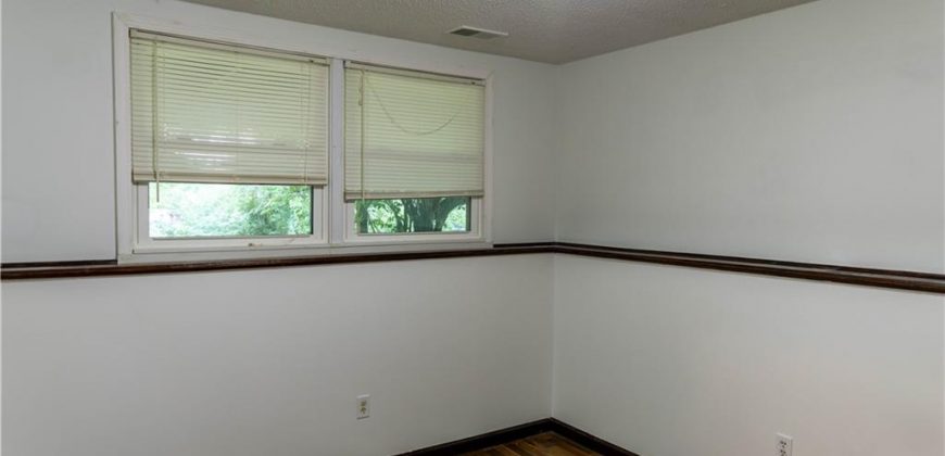 Homes for Sale in Parkville, MO 64152 | 5710 NW Raintree Drive