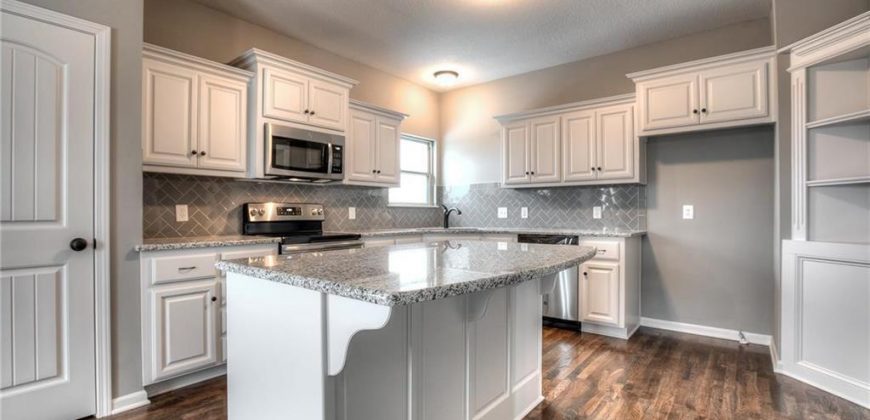 Homes for Sale in Kansas City, MO 64156 | 6110 NE 118th Street