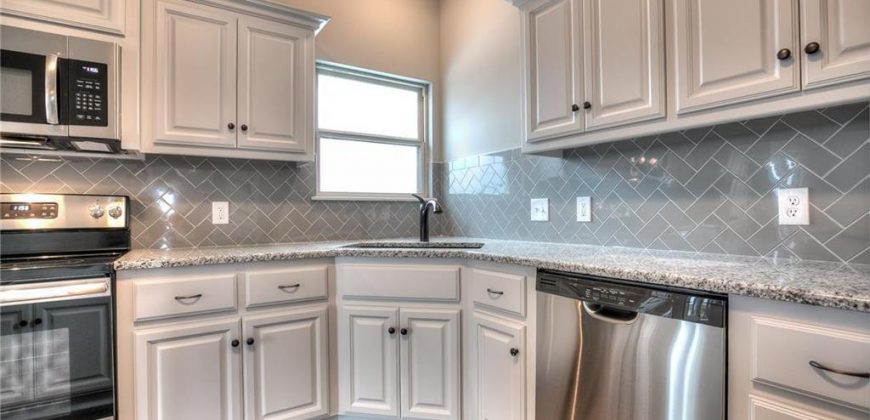 Homes for Sale in Kansas City, MO 64156 | 6110 NE 118th Street