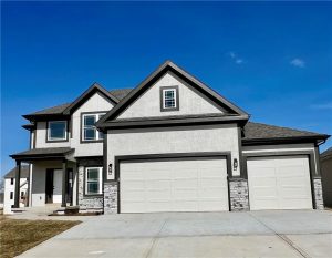 1929--Longview-Drive-mls-2570838-image-1