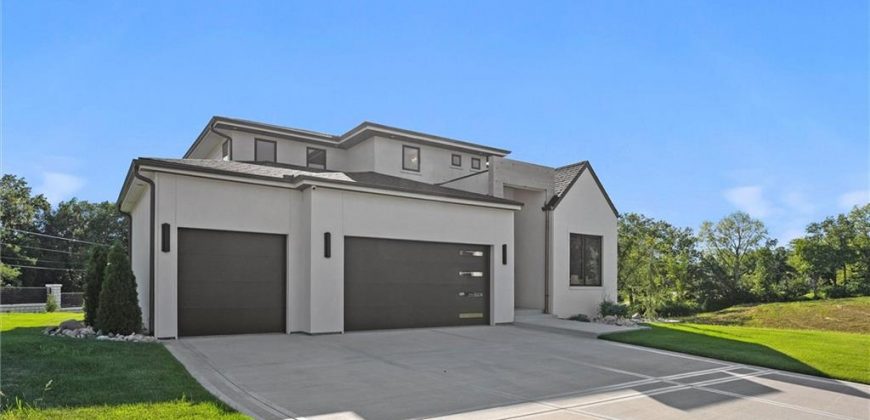 Homes for Sale in Kansas City, MO 64154 | 2707 NW 84th Terrace