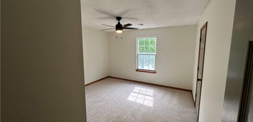 Homes for Sale in Kansas City, MO 64151 | 5642 N Ames Avenue