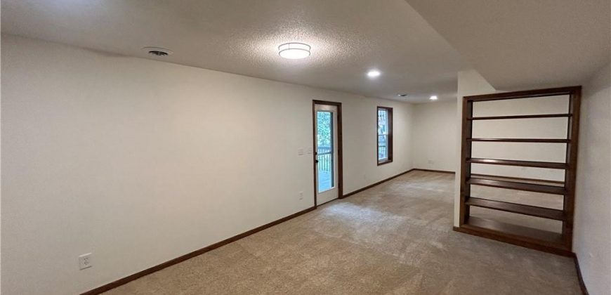 Homes for Sale in Kansas City, MO 64151 | 5642 N Ames Avenue