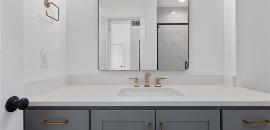 Homes for Sale in Kearney, MO 64060 | 13703  Clover Court