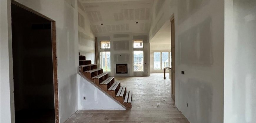 Homes for Sale in Kearney, MO 64060 | 13703  Clover Court