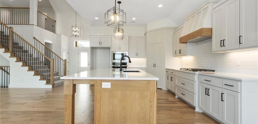 Homes for Sale in Kearney, MO 64060 | 13703  Clover Court