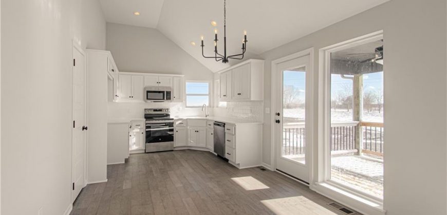 Homes for Sale in Kansas City, MO 64156 | 11902 N Bellaire Avenue