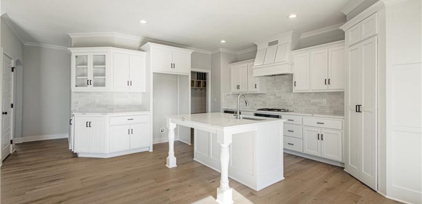 Homes for Sale in Liberty, MO 64068 | 1015  Fir Lane