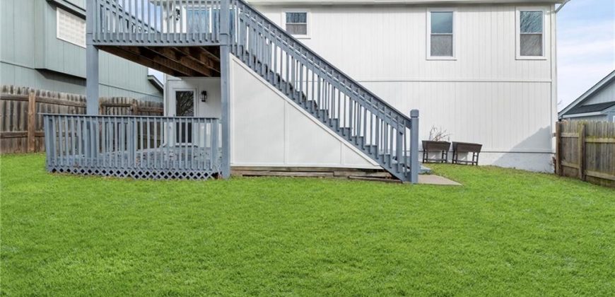 Homes for Sale in Kansas City, MO 64154 | 8540 N ROBINHOOD Avenue