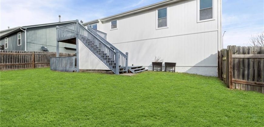 Homes for Sale in Kansas City, MO 64154 | 8540 N ROBINHOOD Avenue