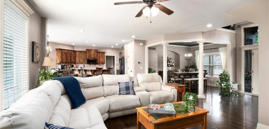 Homes for Sale in Kansas City, MO 64119 | 6131 N Elmwood Avenue