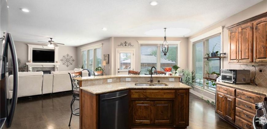 Homes for Sale in Kansas City, MO 64119 | 6131 N Elmwood Avenue