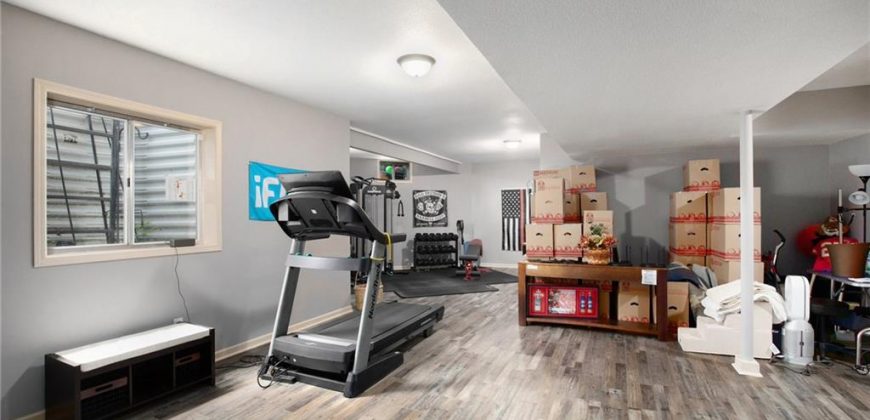 Homes for Sale in Kansas City, MO 64119 | 6131 N Elmwood Avenue