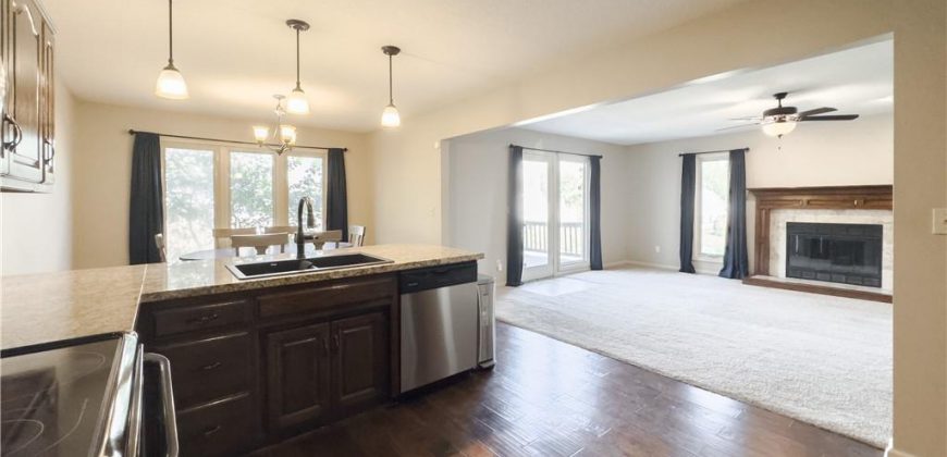 Homes for Sale in Kansas City, MO 64151 | 6308 NW 82nd Court