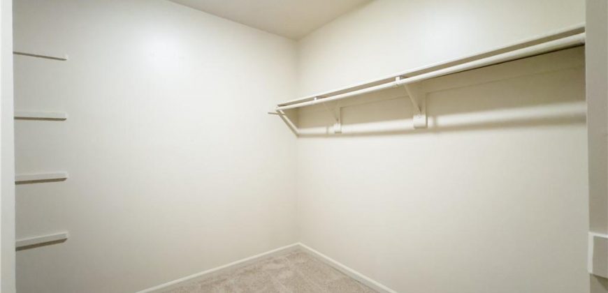 Homes for Sale in Kansas City, MO 64151 | 6308 NW 82nd Court