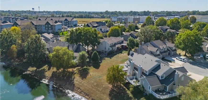 Homes for Sale in Kansas City, MO 64151 | 6308 NW 82nd Court