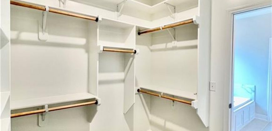 Homes for Sale in Liberty, MO 64068 | 1909  Longview Drive