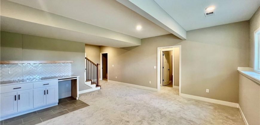 Homes for Sale in Liberty, MO 64068 | 1909  Longview Drive