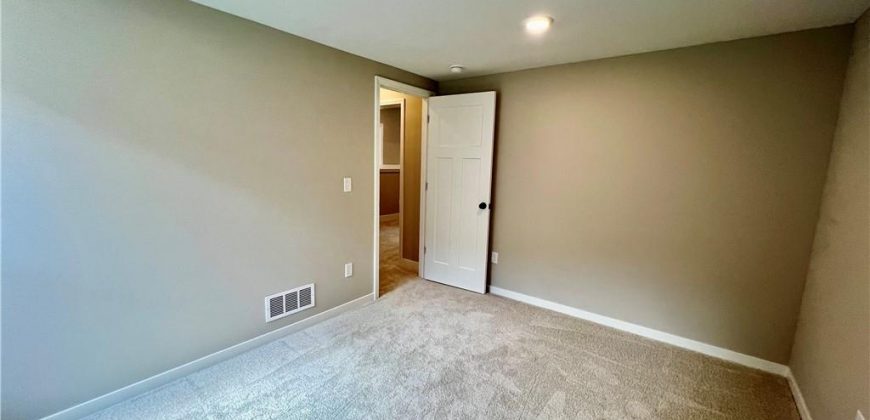 Homes for Sale in Liberty, MO 64068 | 1909  Longview Drive