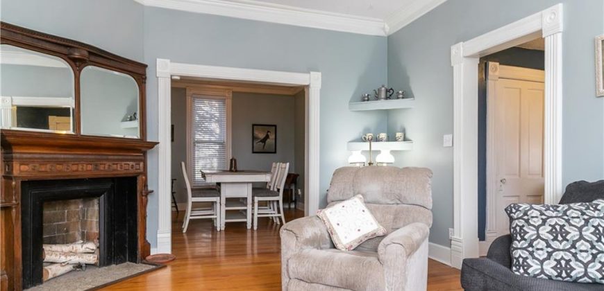 Homes for Sale in Liberty, MO 64068 | 402 N Leonard Street