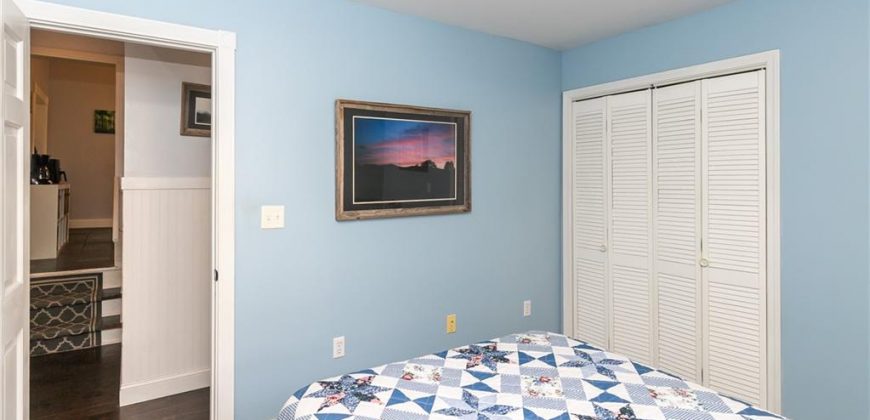 Homes for Sale in Liberty, MO 64068 | 402 N Leonard Street