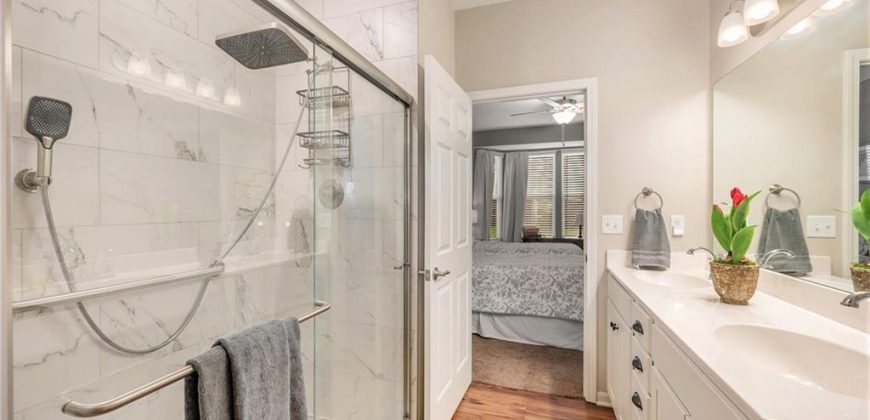 Homes for Sale in Kansas City, MO 64154 | 9458 N Lenox Avenue