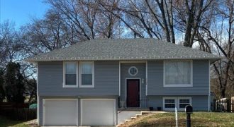 Homes for Sale in Pleasant Valley, MO 64068 | 7104  Michael Lane