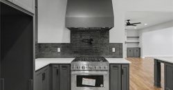 Homes for Sale in Parkville, MO 64152 | 11105 NW 77th Terrace