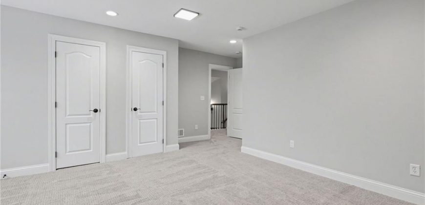 Homes for Sale in Parkville, MO 64152 | 11105 NW 77th Terrace