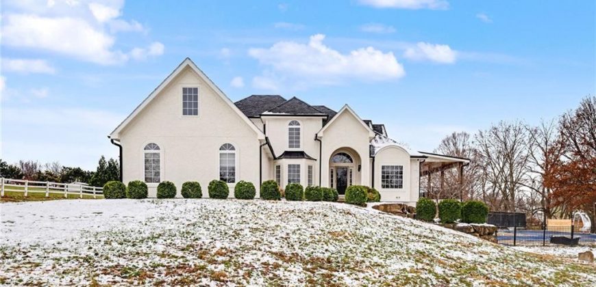 Homes for Sale in Parkville, MO 64152 | 11105 NW 77th Terrace