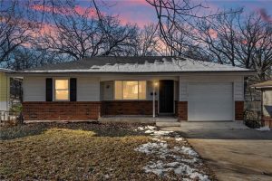 5232-N-Palmer-Avenue-mls-2589062-image-1