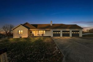 134-NE-47th-Street-mls-2589522-image-1