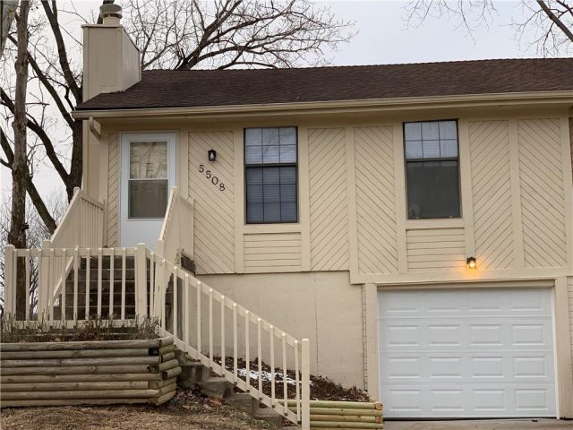 Homes for Sale in Parkville, MO 64152 | 5508 NW Homer White Road