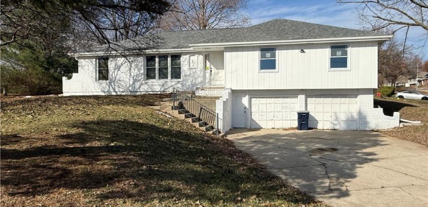 Homes for Sale in Kansas City, MO 64155 | 9600 N Campbell Drive