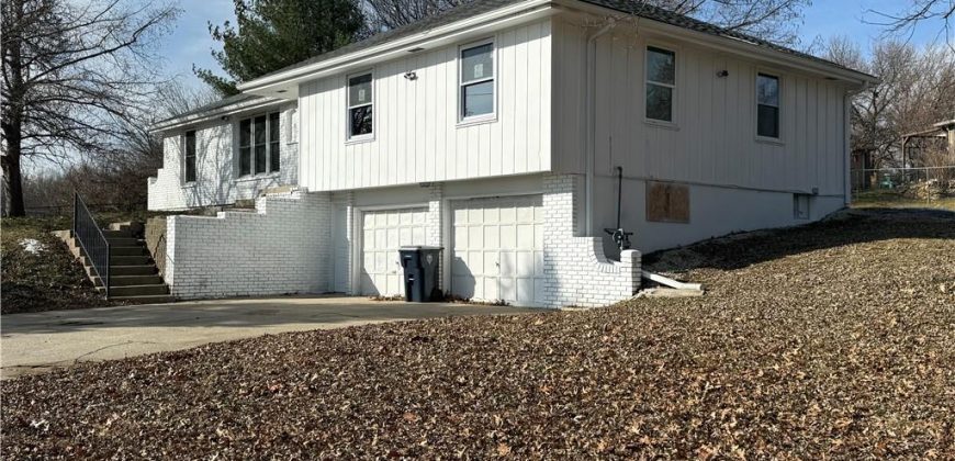 Homes for Sale in Kansas City, MO 64155 | 9600 N Campbell Drive