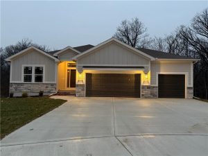 1300--Melissa-Court-mls-2591315-image-1