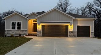 Homes for Sale in Kearney, MO 64060 | 1300  Melissa Court