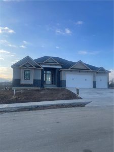 8734-N-FARLEY-Avenue-mls-2576486-image-1