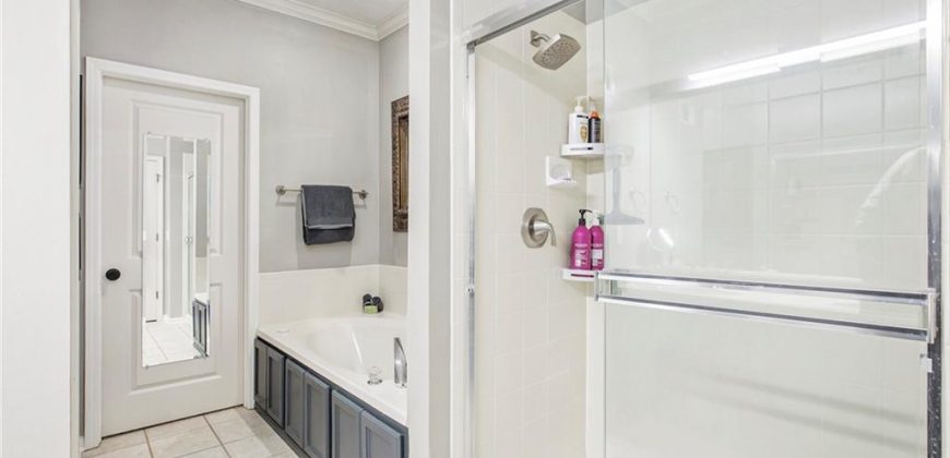 Homes for Sale in Kansas City, MO 64155 | 2105 NE 107th Terrace